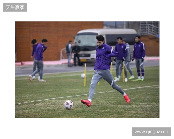 足球报：津门虎新赛季负10分开局形势严峻，于根伟并未失去信心