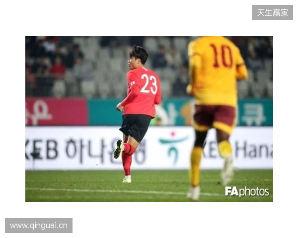 媒体人：U17国脚张伯霖接近加盟湖北星辉，玉昆也曾向球员报价