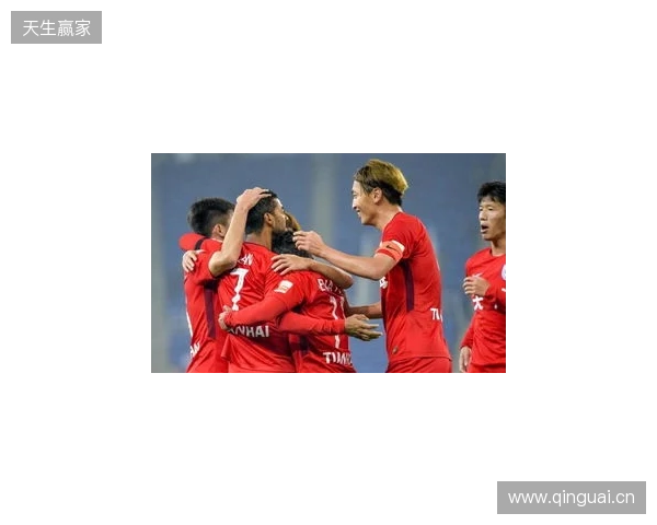 中超-深圳5-2十人三镇 韦斯利、本科维奇分别双响戴伟浚送助攻